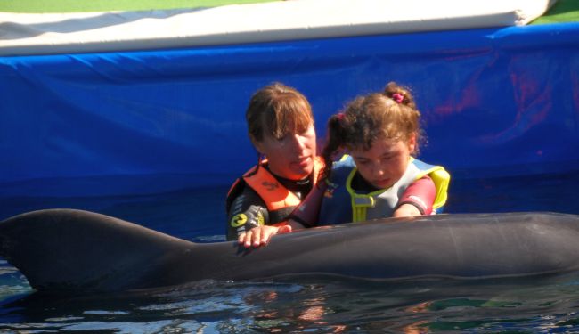 Nele´s in Antalya at the Dolphin Therapy Center
